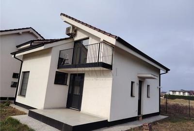 Duplex cu 6 camere cu Canalizare în Moșnița Nouă - 3