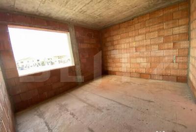 Casă cu 3 camere cu Teren 250 Mp în Moșnița Veche - 2