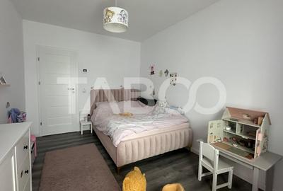 Casa 4 camere 100 mpu curte libera 270 mp zona Soma Cisnadie - 12