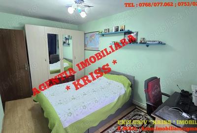Apartament cu 3 camere semidecomandat în Banat - 12