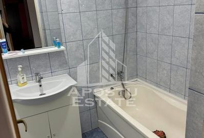 Apartament cu 2 camere semidecomandat, mobilat în Complex Studențesc - 6