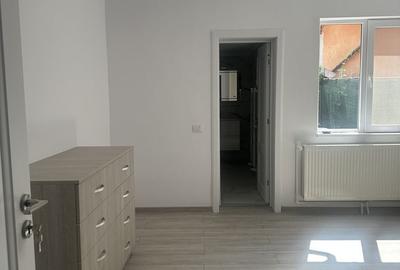 Casă cu 3 camere cu Teren 500 Mp în Central - 3
