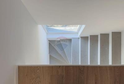 Casa / Vila cu 4 camere de vanzare - 8