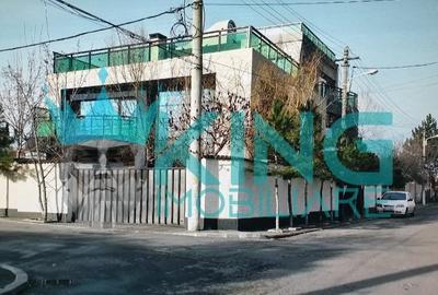 Casă individuală cu 7 camere în Colentina