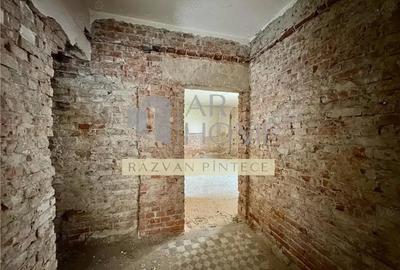 Cladire P+1E autorizata centru varstnici, central, Ploiesti - 1