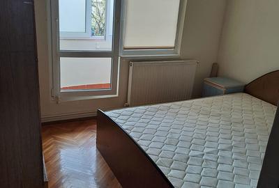 Apartament cu 3 camere decomandat în Tudor - 7