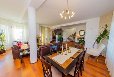 Casa eleganta in zona exclusivista, cu priveliste de vis - 11