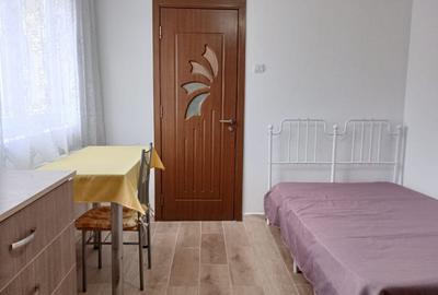 Garsonieră în Titan