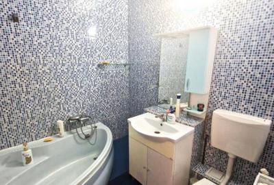 Apartament cu 3 camere decomandat în Central - 6