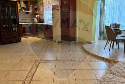 DE INCHIRIAT Apartament cu 4 camere in zona Scriitorilor - 14