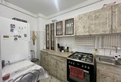 Apartament cu 3 camere decomandat în Central - 11