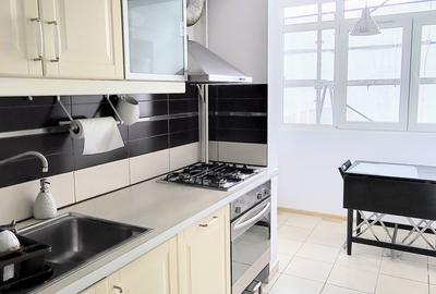 Apartament cu 3 camere decomandat, mobilat în Titan - 30