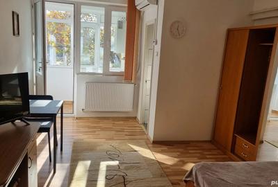 Garsoniera de inchiriat - 3