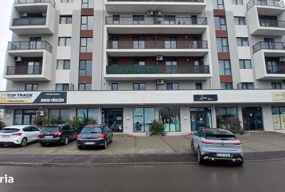 Spațiu comercial, de 52 mp, în Central