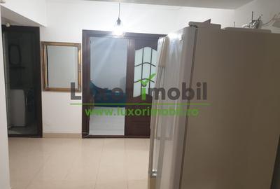 Apartament cu 3 camere decomandat în Centru Civic - 2