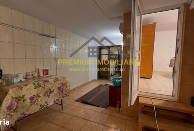 Casă cu 4 camere în Central - 13