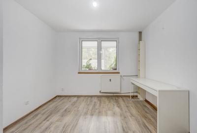 Apartament cu 3 camere - bloc reabilitat  - Giulesti - Metrou Crangasi 10 min - 12
