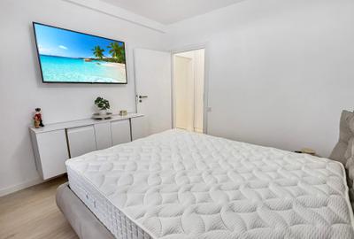 Apartament cu 2 camere semidecomandat, mobilat în 1 Mai - 11