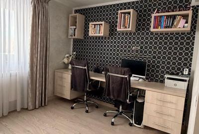 Apartament cu 4 camere decomandat în Central - 1