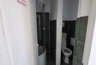Spațiu comercial, de 150 mp, în Central - 7