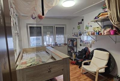 Apartament cu 2 camere semidecomandat, mobilat în Alexandru Obregia