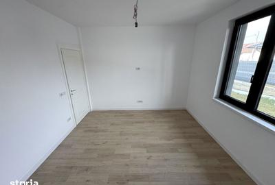 Casă cu 4 camere cu Teren 540 Mp în Miroslava - 10