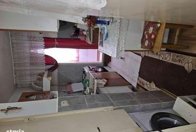 Apartament cu 2 camere decomandat în Central - 2