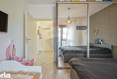 Apartament cu 3 camere, mobilat în Tractorul