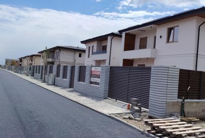 Casă cu 4 camere în Dobroești - 4