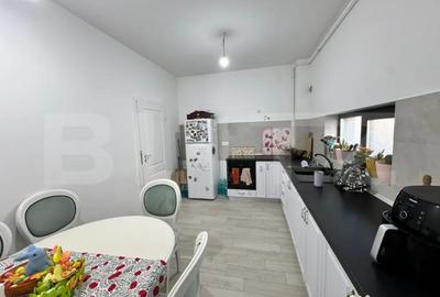 Apartament cu 4 camere decomandat în Dumbrăvița - 8