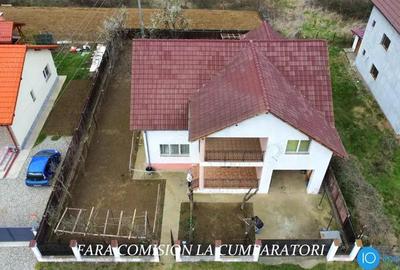 BUJORENI, CASA CU SPATII GENEROASE - 2