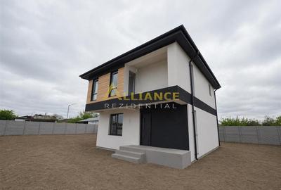 Casă cu 4 camere cu Teren 330 Mp în Berceni