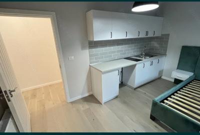 Casă cu 6 camere în Central