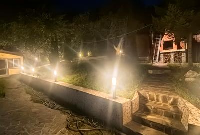 Casa Breaza , situata in zona de deal ,in mijlocul naturii ,spectacol de lumini - 17