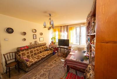 Apartament semidecomandat cu 3 camere de vanzare Titan Potcoava - 4