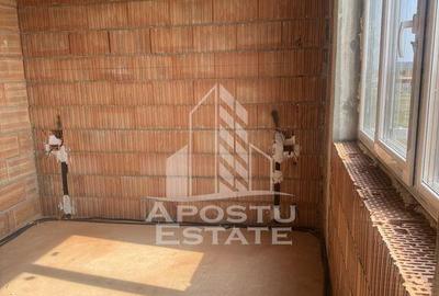 Casă cu 3 camere cu Teren 359 Mp în Moșnița Nouă