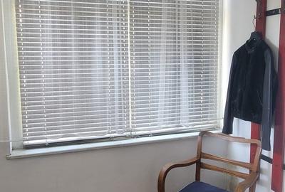 Casă individuală cu 4 camere cu Canalizare în Florilor - 19