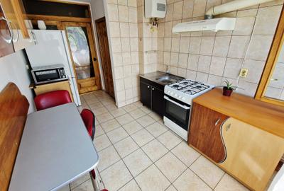 Apartament cu 3 camere semidecomandat în Micro 16 - 14