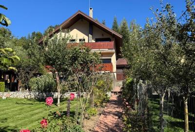 Casă exclusivistă de vânzare în Bușteni – cartier Zamora, județul Prahova - 2