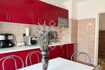 Apartament cu 3 camere decomandat, mobilat în Rogerius - 16