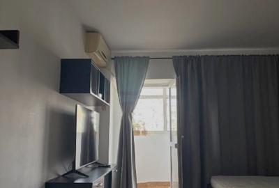 Garsonieră decomandată, mobilată în Vitan Mall - 10