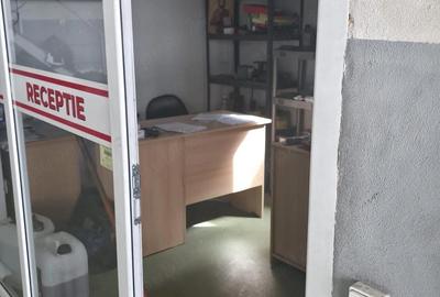 Spațiu comercial, de 220 mp, în Central - 7