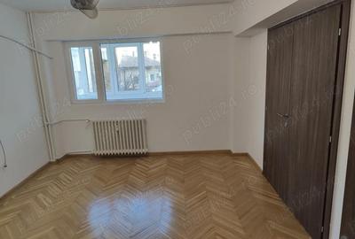 Apartament cu 3 camere decomandat în Central - 5