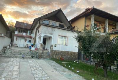 Casa plan parter si mansarda, 100mp utili, zona Novaci - 1