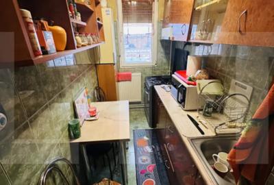 Apartament cu 3 camere semidecomandat în Central - 5