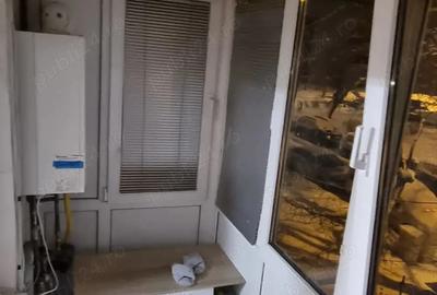 Apartament cu 3 camere semidecomandat în Soarelui - 4