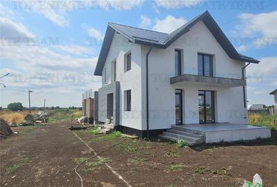 Vila premium 4 camere cu garaj in Ciorogarla