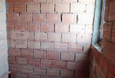 Duplex la rosu, parter - 2 unitati in Bod, langa Centrul Maria - 10