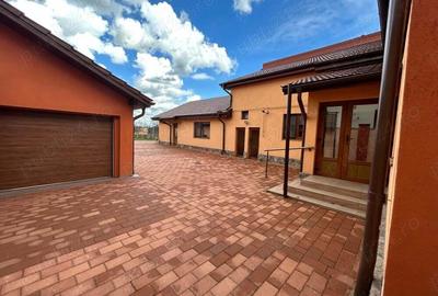 Vand casa in Gradiste,st.670 mp,la cheie - 2