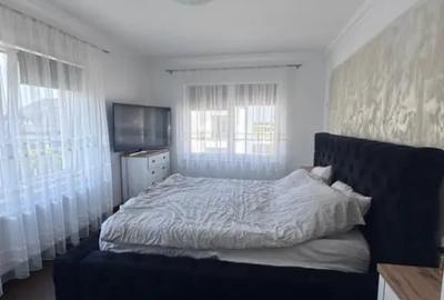 Casă cu 7 camere cu Teren 250 Mp în Rădăuți - 10